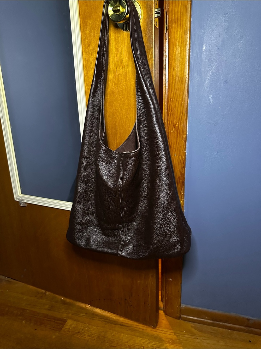 Handmade Italian Bag in Dark Brown Leather-pictures do not do it justice! - Picture 6 of 10